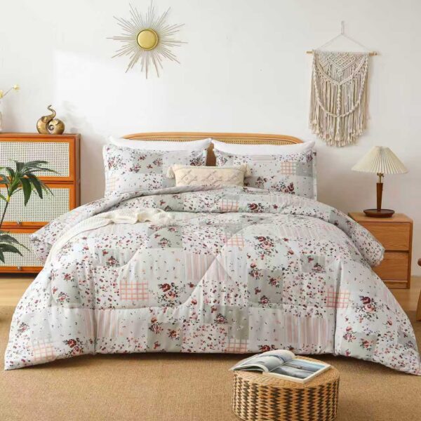 QianXia Comforter Set